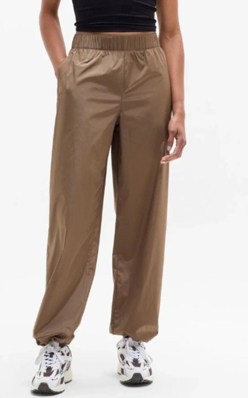 ATHLETA new brown pull on elastic water repellant adjustable rain pant pants